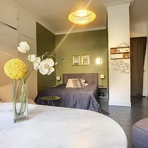 Apartment Un En 
